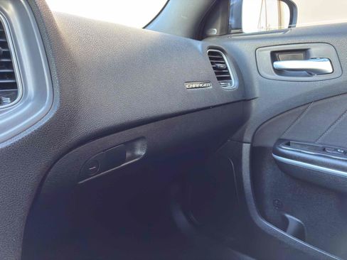 Used 2023 Dodge Charger SXT RWD image 29