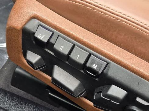 Used 2012 BMW 650i Coupe image 18