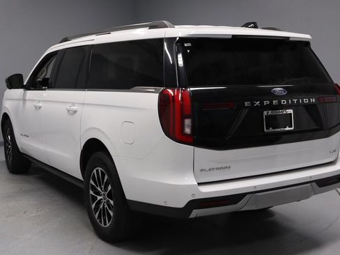 Certified 2025 Ford Expedition Max Platinum AWD/4WD image 9