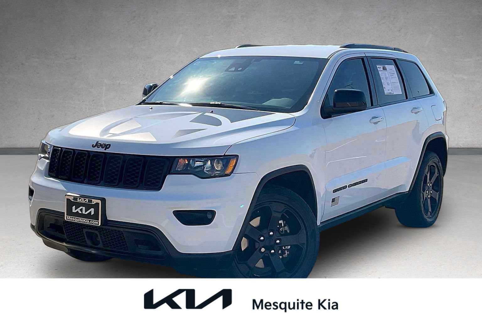 Used 2021 Jeep Grand Cherokee Freedom Edition AWD/4WD image 1