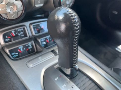 Used 2011 Chevrolet Camaro LT RWD image 20