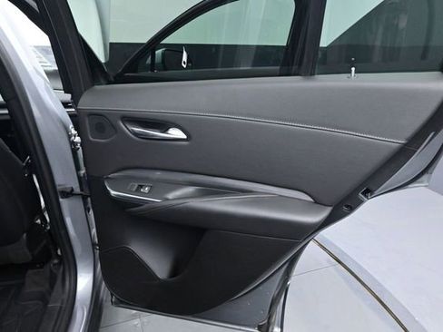 Used 2024 Cadillac XT4 Premium Luxury FWD image 16