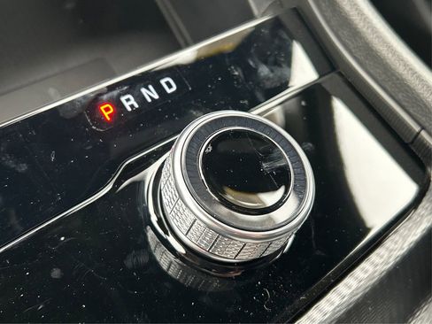 New 2025 Jeep Grand Cherokee L Altitude image 40