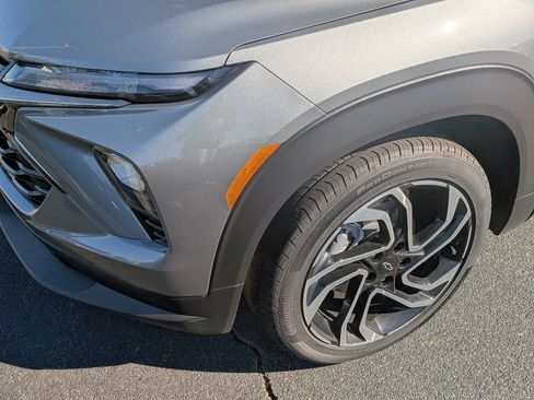 New 2026 Chevrolet TrailBlazer RS w/ Convenience Package FWD image 10