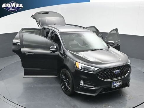 Used 2020 Ford Edge ST-Line FWD image 25