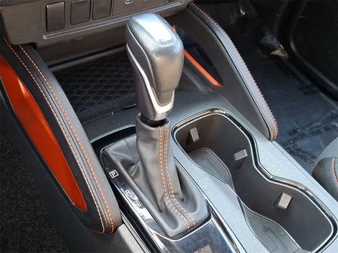 Used 2024 Nissan Frontier PRO-4X image 14