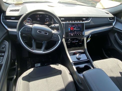 New 2026 Jeep Grand Cherokee Laredo X RWD image 40