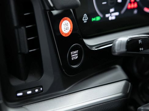 New 2026 Porsche Cayenne S image 20