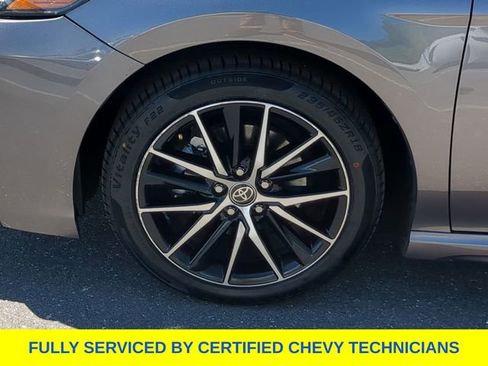 Used 2023 Toyota Camry SE FWD image 17