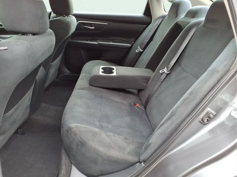 Used 2015 Nissan Altima 2.5 S w/ Power Driver Seat Package FWD image 10