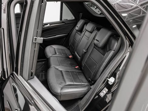 Used 2018 Mercedes-Benz GLE 43 AMG 4MATIC image 33