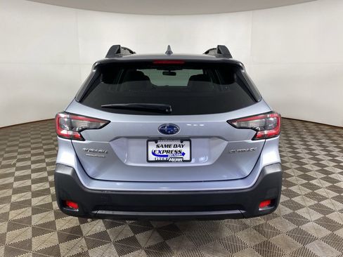 Used 2023 Subaru Outback Premium image 6