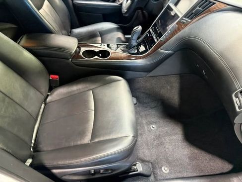 Used 2019 INFINITI Q50 Luxe w/ Essential Package (3.0T Luxe) image 27