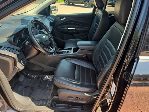Used 2019 Ford Escape SEL FWD image 9