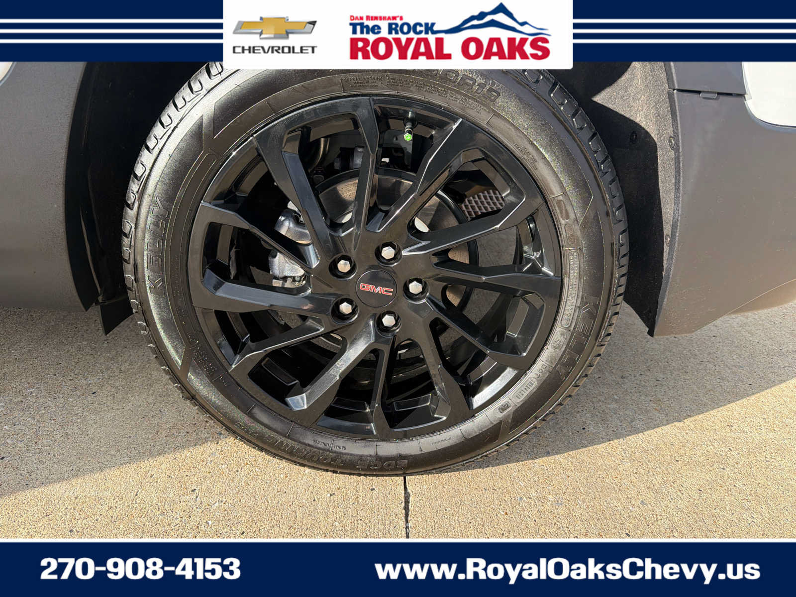 Used 2023 GMC Terrain SLT w/ Elevation Edition FWD image 31
