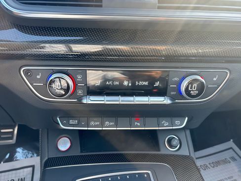 Used 2018 Audi SQ5 Premium Plus AWD/4WD image 17