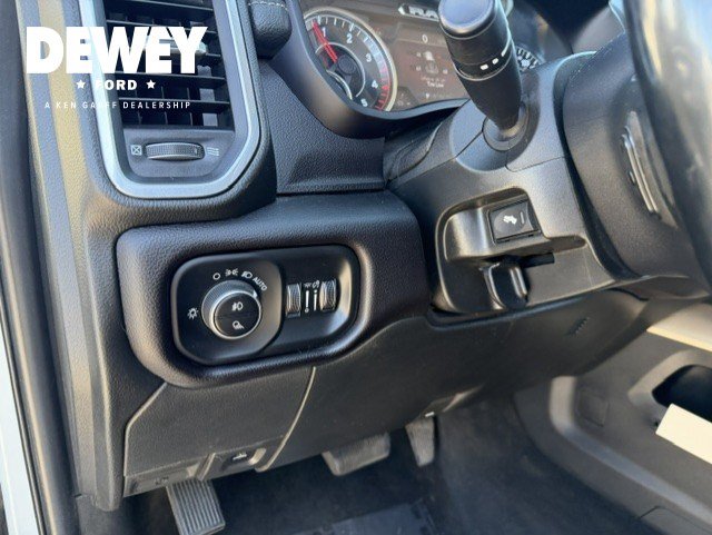 Used 2023 RAM 2500 Laramie AWD/4WD image 12