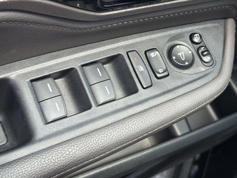 Used 2019 Honda Odyssey Elite image 14