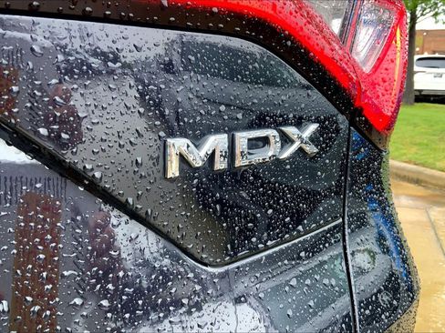 Used 2024 Acura MDX FWD w/ Technology Package image 10