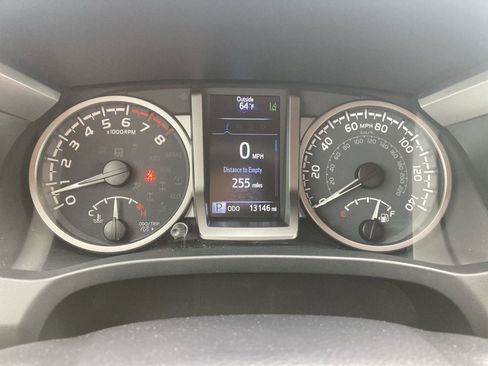 Certified 2023 Toyota Tacoma SR5 image 10