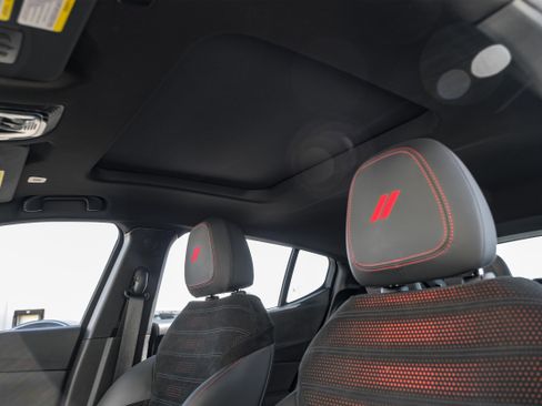 Used 2024 Dodge Hornet R/T Plus image 3