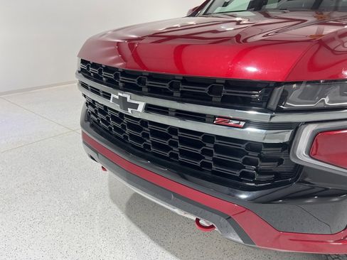 Used 2021 Chevrolet Tahoe Z71 image 25