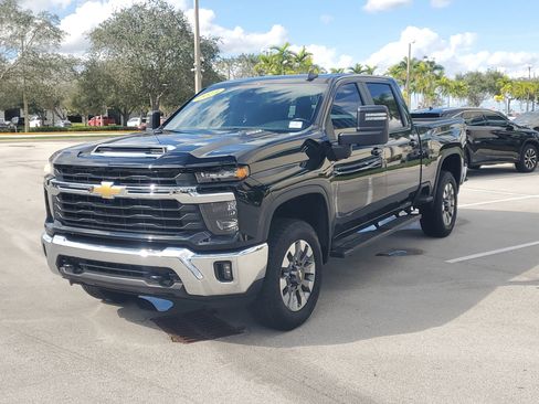 Used 2024 Chevrolet Silverado 2500 LT w/ All Star Edition image 7