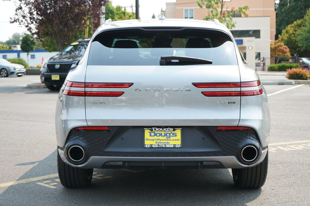Used 2024 Genesis GV70 3.5T Sport w/ Sport Advanced Package AWD/4WD image 6