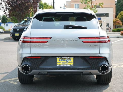 Used 2024 Genesis GV70 3.5T Sport w/ Sport Advanced Package AWD/4WD image 6