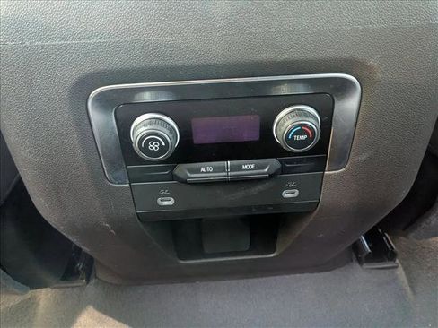 Used 2023 Chevrolet Tahoe LT image 17