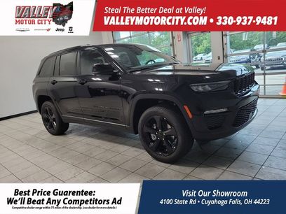 New 2025 Jeep Grand Cherokee Limited w/ Black Appearance Package