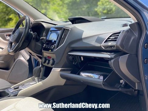 Used 2023 Subaru Forester Premium AWD/4WD image 16