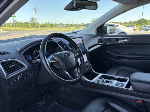Used 2023 Ford Edge SEL w/ Convenience Package AWD/4WD image 9