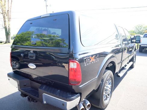 Used 2011 Ford F250 Lariat w/ Lariat Interior Pkg image 5