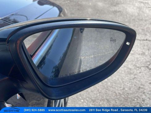Used 2018 Volkswagen Jetta GLI FWD image 16