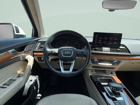Used 2021 Audi Q5 2.0T Premium AWD/4WD image 12
