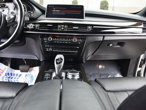 Used 2018 BMW X5 xDrive50i image 8