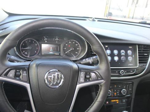 Used 2018 Buick Encore Essence image 30
