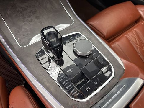 Used 2019 BMW X7 xDrive40i image 7