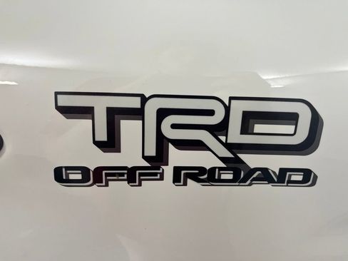 Used 2025 Toyota Tacoma TRD Off-Road AWD/4WD image 48