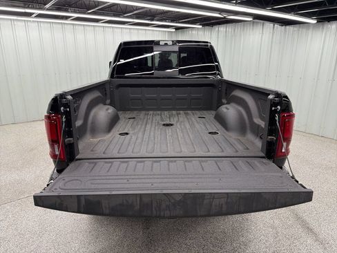 New 2026 RAM 2500 Laramie AWD/4WD image 8