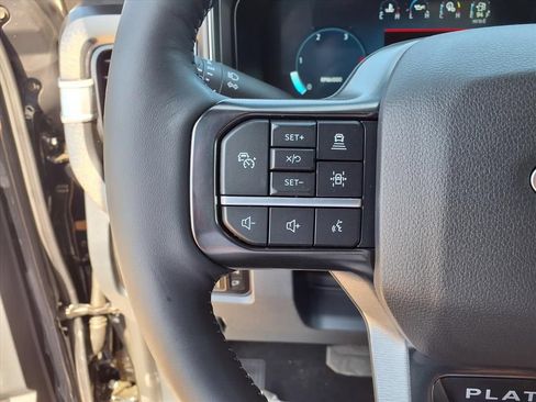 New 2026 Ford F250 Platinum AWD/4WD image 17