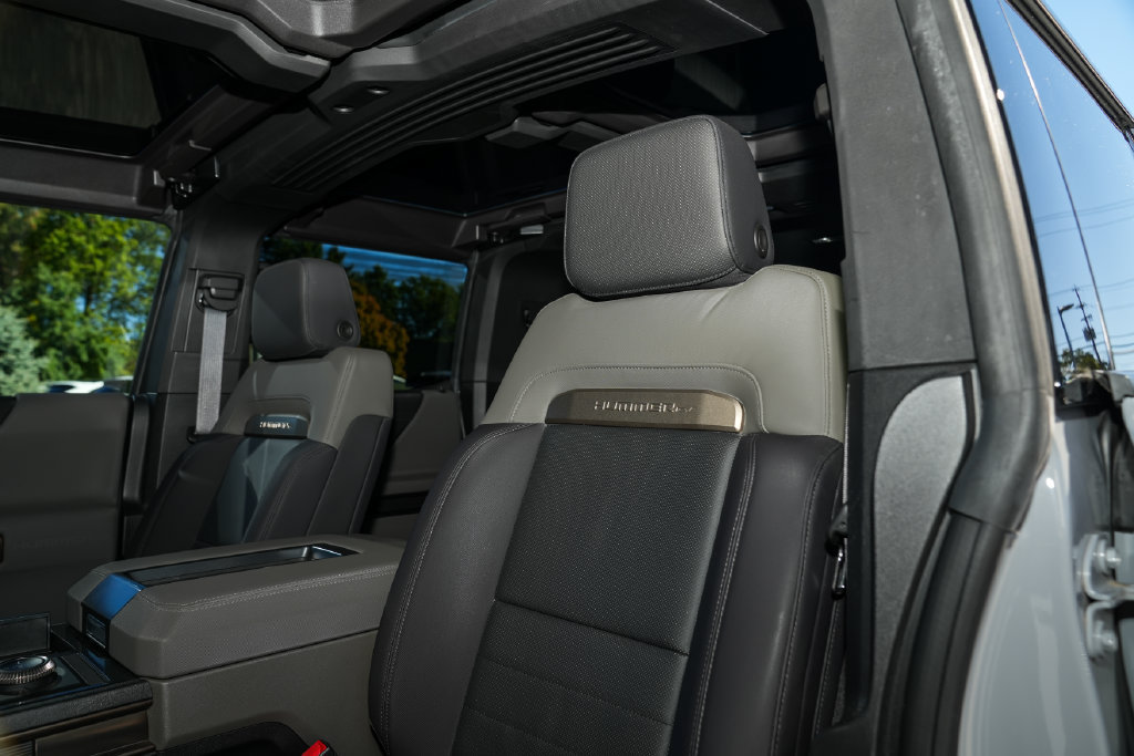 Used 2025 GMC Hummer EV 3X AWD/4WD image 23