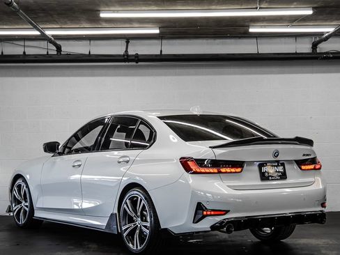 Used 2021 BMW 330i Sedan w/ Convenience Package RWD image 3