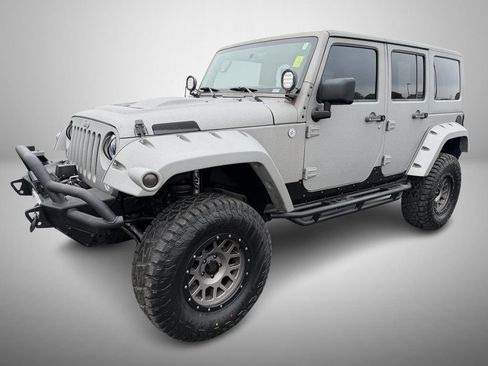 Used 2015 Jeep Wrangler Unlimited Sport w/ Quick Order Package 24S AWD/4WD image 2
