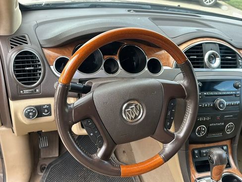 Used 2009 Buick Enclave CXL w/ Driver Confidence Package image 22
