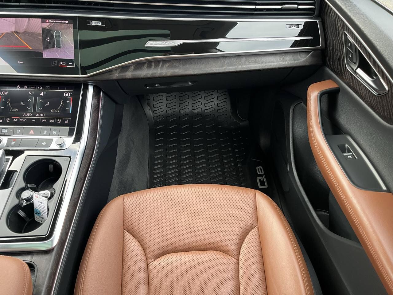 Used 2022 Audi Q8 Premium Plus AWD/4WD image 22