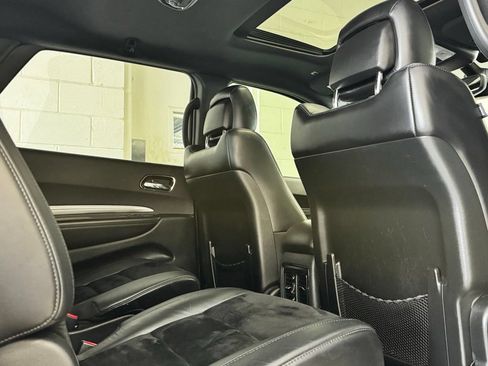 Used 2018 Dodge Durango GT w/ Premium Group RWD image 9
