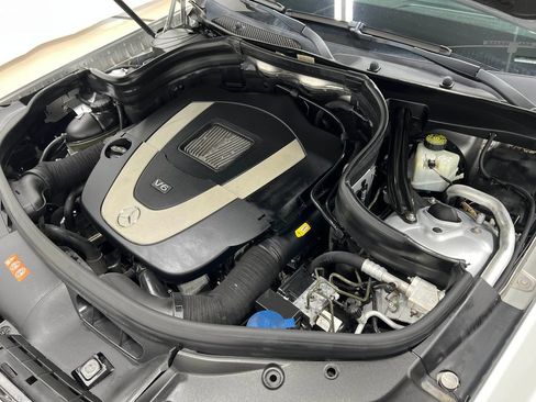Used 2012 Mercedes-Benz GLK 350 4MATIC image 28
