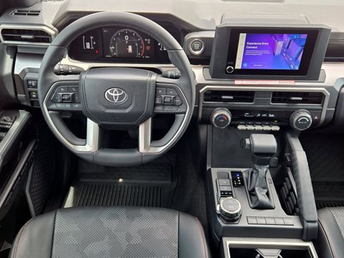 Used 2026 Toyota 4Runner SR5 AWD/4WD image 24